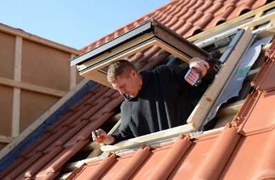 Pose de fenêtres de toit Velux à Rouvray